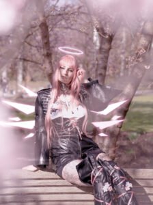 Lemuen cosplay. Heki.xo cosplaying Lemuen from Arknights.
